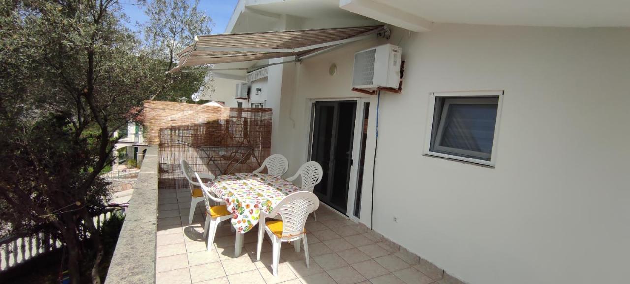 Apartmani Jovanovic Luštica Zewnętrze zdjęcie