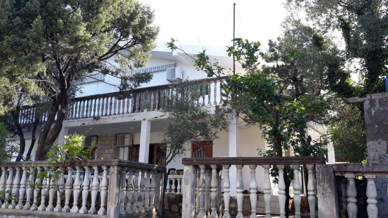Apartmani Jovanovic Luštica Zewnętrze zdjęcie